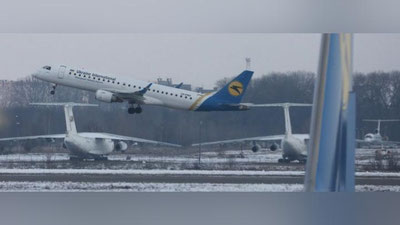 'Россияда қор циклони туфайли авиарейслар бекор қилинди (Видео)'ning rasmi