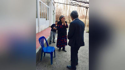 Изрображение 'КАЗАХСТАНЦЫ ОКАЗАЛИ ПОМОЩЬ СЕМЬЯМ ПОГИБШИХ В АВТОБУСЕ УЗБЕКИСТАНЦЕВ (ФОТО)'