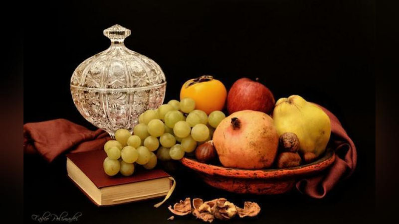 'SOG`LIQ UChUN FOYDALI 8 MAXSULOT'ning rasmi