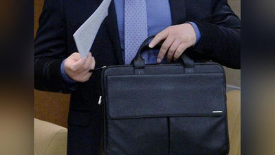 'Tashkilotlarda ijro intizomiga mas`ul alohida shtat birligi joriy etiladi'ning rasmi