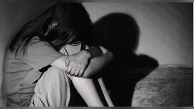 'Самарқандда икки марта саккиз ёшли қизни зўрламоқчи бўлган эркак қочиб кетгани айтилмоқда. ИИБ текширув бошлади'ning rasmi