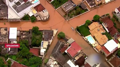 Изрображение 'Наводнение и оползни в Бразилии унесли жизни более 60 человек (видео)'