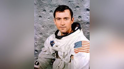 'OYGA QADAM QO`YGAN AMERIKALIK FAZOGIR JON YaNG VAFOT ETDI'ning rasmi