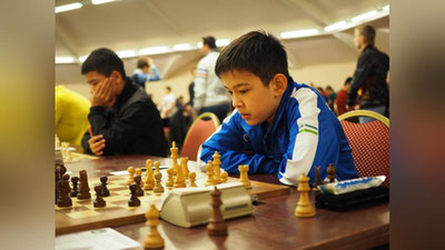 Изрображение '13-ЛЕТНИЙ НОДИРБЕК АБДУСАТТОРОВ ВЫПОЛНИЛ ТРЕТЬЮ НОРМУ ГРОССМЕЙСТЕРА'