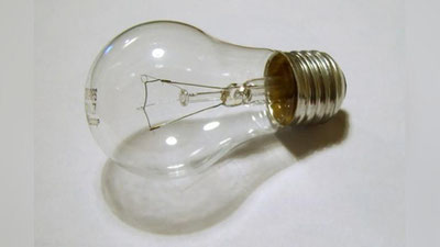 Изрображение 'Минэнерго обвинило население в использовании "устаревших лампочек"'