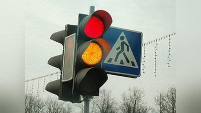 Изрображение 'АВТОБУС СБИЛ НАСМЕРТЬ ПЕШЕХОДА В СЕРГЕЛИ'