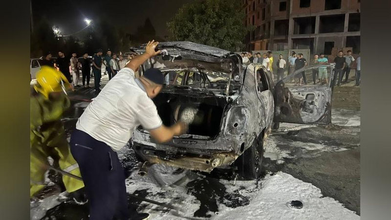 'Jizzaxda sodir bo`lgan YTH oqibatida "Cobalt" butunlay yonib ketdi (foto)'ning rasmi