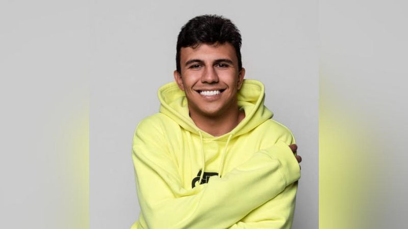 Изрображение 'ГУВД: Блогера Subo, собравшего толпу в центре Ташкента, оштрафовали'