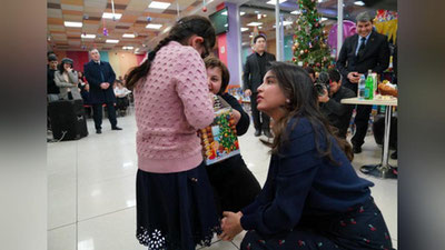 'Saida Mirziyoeva kechki ovqatni Farg`onadagi o`quvchilar bilan birga qildi (foto)'ning rasmi