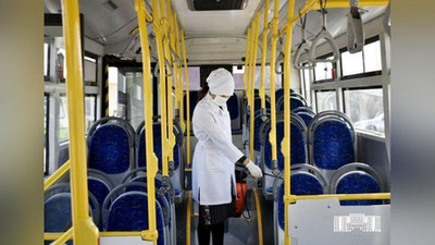 'Toshkentdagi jamoat transportlari viruslarga qarshi dezinfeksiya qilinmoqda'ning rasmi