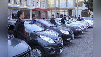 Изрображение 'Акцию по бесплатной доставке студентов в регионы подхватили Андижан и Самарканд'