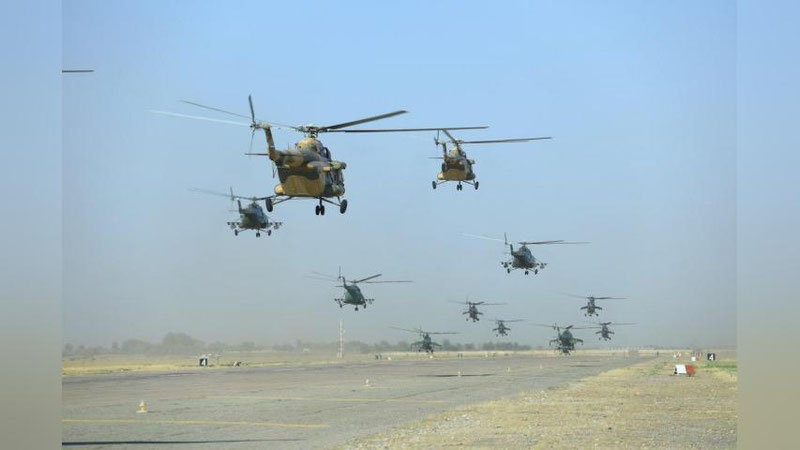 Изрображение 'В Узбекистане отметили День воздушного флота (фото, видео)'