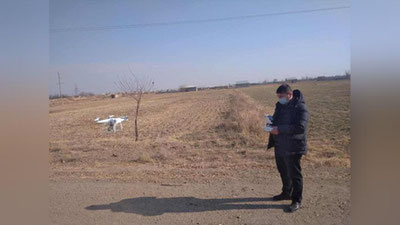 'Qashqadaryoda kadastr hujjatlari rasmiylashtirilmagan ko`chmas mulk obektlari dronlar yordamida xatlovdan o`tkazilmoqda'ning rasmi