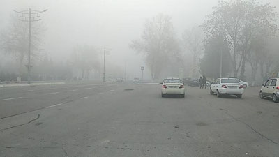 Изрображение '"Газовый" туман в Алмалыке назвали погодным явлением'