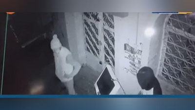 '"Пулларини олиб, ўзини ташлаб юбордик". Тошкентда 2 йигит 7 та банкоматни ўмарди (видео)'ning rasmi