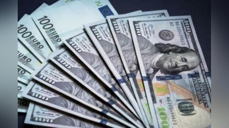 'O`zbekistonda chet el valyutasining so`mga nisbatan rasmiy kursi e`lon qilindi. Dollar yana "o`sdi"'ning rasmi
