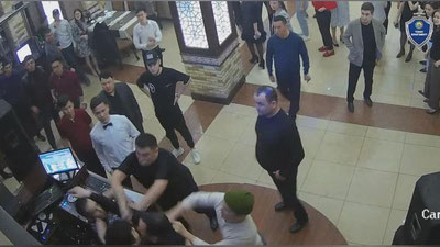 'Nukusda restoran xodimi va mijoz o`rtasida janjal kelib chiqdi. Tergov departamenti vaziyatga oydinlik kiritdi'ning rasmi