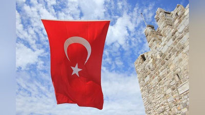 'Turkiya Sayyohlik sohasida ishlovchilar uchun emlashni ro`yxatdan o`tkazishni boshladi'ning rasmi