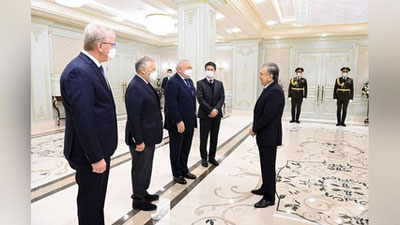 'Shavkat Mirziyoev xalqaro konsultantlar bilan uchrashdi (foto)'ning rasmi