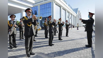 'Mudofaa vaziri kubogi uchun “Vatanparvarlar” harbiy-sport musobaqalarining yakuniy bosqich bahslariga start berildi'ning rasmi