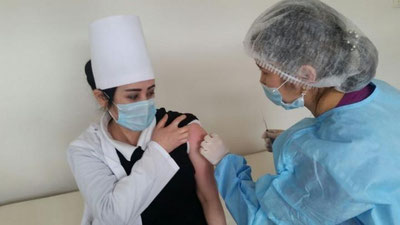 'SSV: Virusga qarshi vaksina olgan hech bir fuqaroda koronavirus bilan kasallanish holati aniqlanmadi'ning rasmi