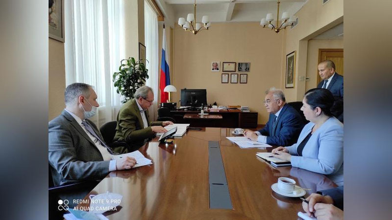 Изрображение 'Узбекская делегация изучает ситуацию с защитой прав наших соотечественников в России'