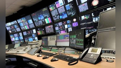 'Hukumat qarori: har kuni kamida 3 soatlik dastur xorijiy tillarni o`rgatishga ixtisoslashadi'ning rasmi