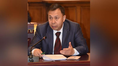 '"Qanday qilib jurnalist bo`lmagan odam xalqqa o`qishli axborot etkazib berishi mumkin? Olimjon O`sarov jurnalistikadagi ko`p yillik muammolar va uyushma oldiga ko`ygan yangi maqsadlar haqida gapirdi (video)'ning rasmi