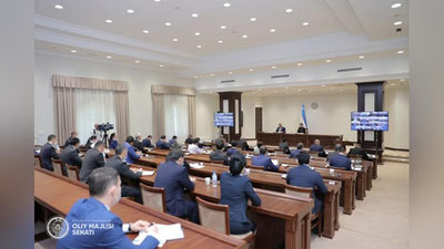 'Oliy Majlisi Senatining o`n oltinchi yalpi majlisi o`z ishini boshladi'ning rasmi