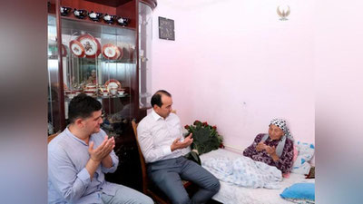 'Ozodbek Nazarbekov To‘ti Yusupova haqida tarqalgan sovuq xabardan so‘ng uni ko‘rgani bordi (foto va video)'ning rasmi