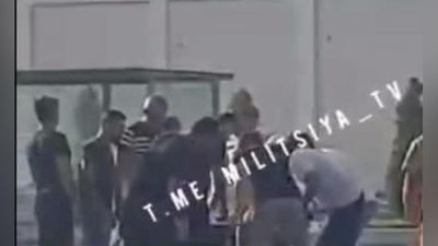 'Samarqandda "Spark" avtomobili piyodalar yo`lakchasidan o`tayotgan ayol kishini urub yubordi (video)'ning rasmi