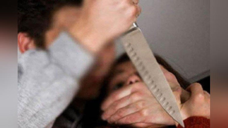 Изрображение 'В Наманганской области ревнивый муж зарезал жену'