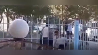 'Qo`ng`irot tumanida ommaviy janjal  sodir bo`ldi'ning rasmi