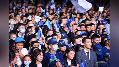 '"Талабалар учун давлат гранти сони икки бараварга оширилади" — Президент'ning rasmi