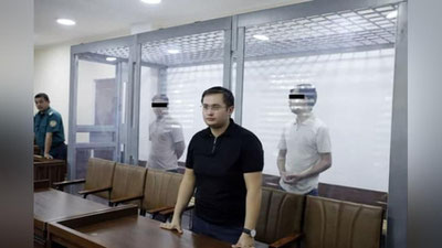 'Namanganda shifokorni do`pposlagan aka-ukaga sud hukmi o`qildi'ning rasmi