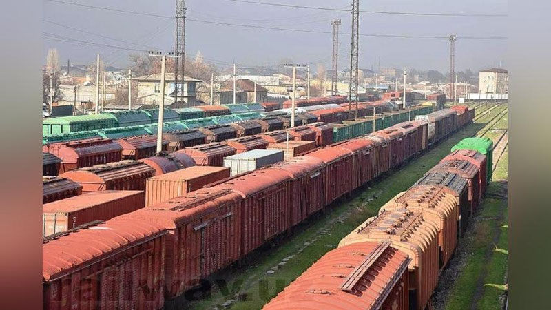 '“O`zbekiston temir yo`llari” import qatnovida xomashyo yuklari tashuviga 25 % chegirma taqdim etadi'ning rasmi
