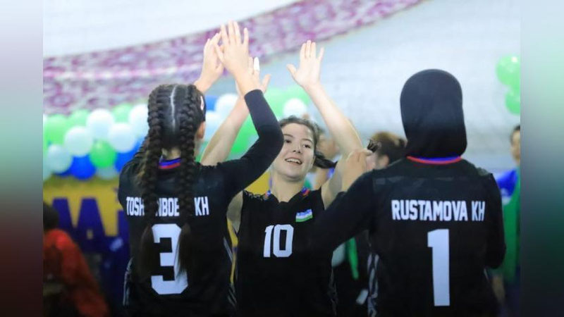 'Namanganda voleybol bo`yicha Markaziy Osiyo chempionati bo`lib o`tmoqda'ning rasmi