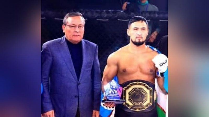 'Андижон вилояти ҳокими ММА жангчисига уй совға қилди'ning rasmi