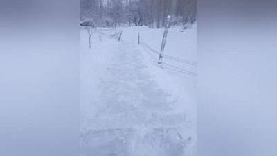 'Kitob tumanida 20 sm.li qor yog`di (video)'ning rasmi