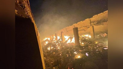 'Қозоғистондаги чорва моллари сақланадиган катта ферма ёниб кетди'ning rasmi