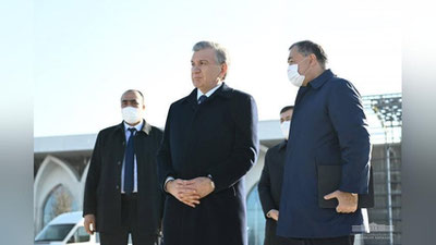 'Дунё соат сайин таҳликали бўлиб боряпти, мудофаамиз ва иқтисодиётимизни мустаҳкам қилишимиз керак — Президент'ning rasmi