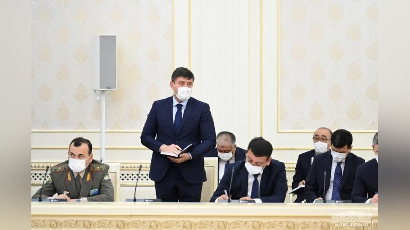 'Мактаб ва боғчалар олдида тезлик 30 километрдан ошмаслиги, гавжум кўчаларда эса 70 километр соатдан 60 километргача тушириш лозим — Давлат раҳбари'ning rasmi