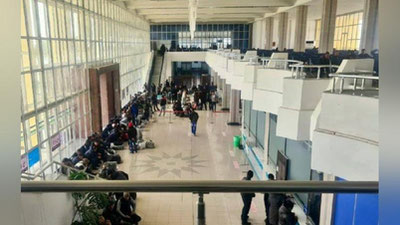 Изрображение 'В "Uzbekistan Airports" объяснили толпу пассажиров в аэропорту Карши'