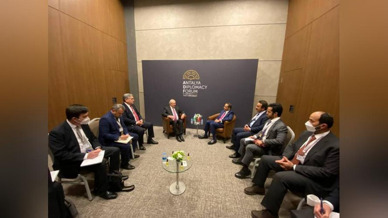 'Камилов Қатарнинг Бош вазири ўринбосари билан музокара ўтказди'ning rasmi