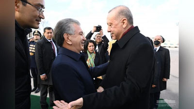 '"Ота юртингизга хуш келибсиз!", "Ота юртимизга келганимдан хурсандман!" - Ўзбекистон ва Туркия президентлари'ning rasmi