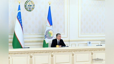 'Тизимдаги ишларнинг бориши ва ўзгаришларни ҳар ойда ўзим муҳокама қиламан ва мутасаддиларнинг фаолиятига баҳо бераман — Президент'ning rasmi