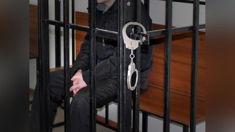 'Самарқандда 9 ойлик чақалоқни ўлдирган ота 13 йилга қамалди'ning rasmi