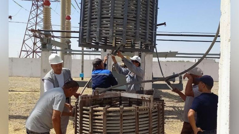 '“O`zbekneftgaz”: Korxona va boshqarmalarda elektr ta`minoti uzluksizligini ta`minlash uchun avariyaga qarshi maxsus brigadalar tashkil etildi'ning rasmi
