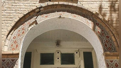 'Самарқанддаги тарихий  ёдгорликнинг пештоқида ёрилиш аниқланди'ning rasmi