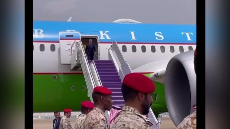 'Shavkat Mirziyoev tashrifni Madinai Munavvara ziyoratidan boshladi (video)'ning rasmi